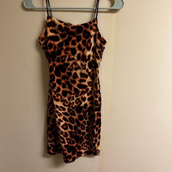 Hearts & Hips Leopard Print Mini Dress – Size Small - Picture 1 of 4